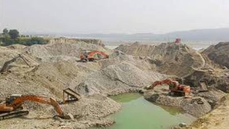 خیبرپختونخوا: کرک میں غیر قانونی کان کنی پر 60 روز کیلئے پابندی، دفعہ 144 نافذ