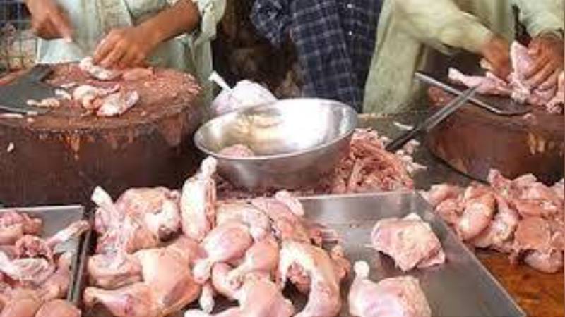 چکن کی قیمت میں کمی، برائلر گوشت 490 روپے فی کلو مقرر