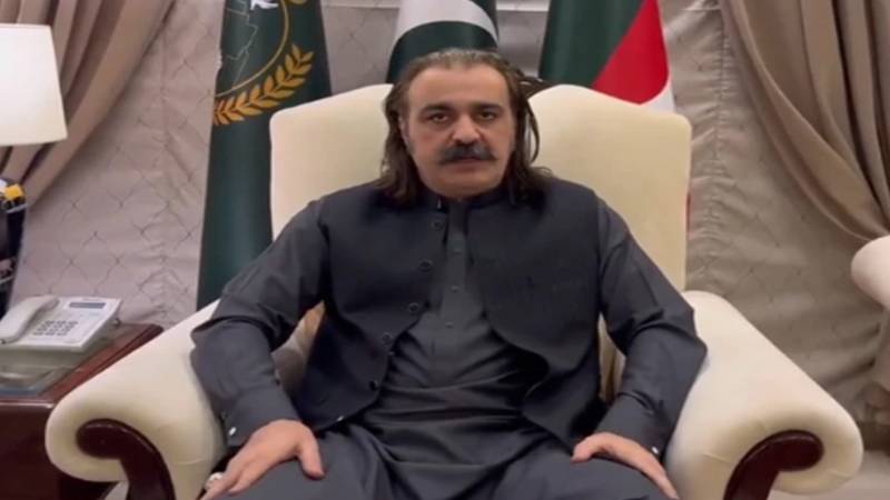 عدالت نے وزیراعلیٰ خیبر پختونخوا علی امین گنڈاپور کے وارنٹ گرفتاری جاری کر دیے