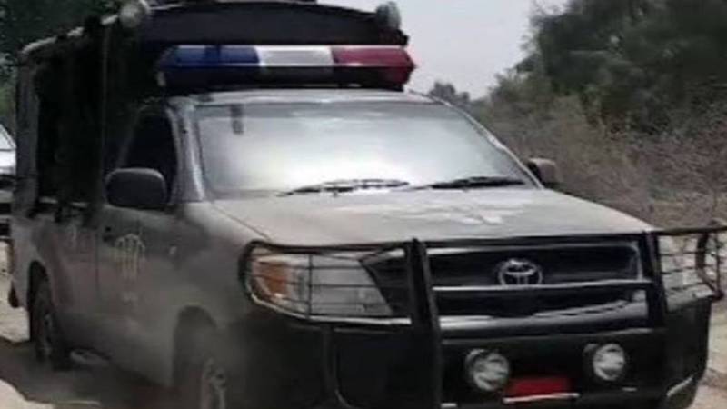 ٹانک: امن کمیٹی کے صدر فائرنگ سے قتل، بھائی زخمی