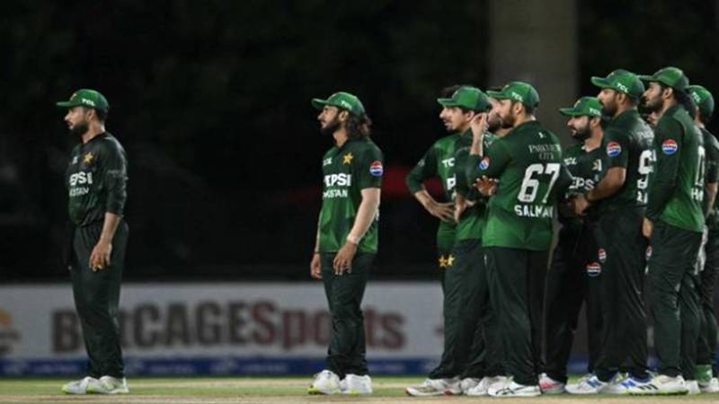 پاکستان کرکٹ بورڈ نے کھلاڑیوں کے لیگز کے این او سی معطل کر دیے