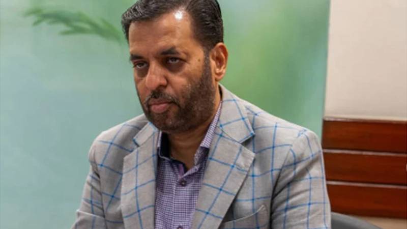 وفاقی وزیرِ صحت کی ہدایت، اسپتالوں میں ڈینگی مریضوں کے لیے الگ کاؤنٹرز قائم کیے جائیں