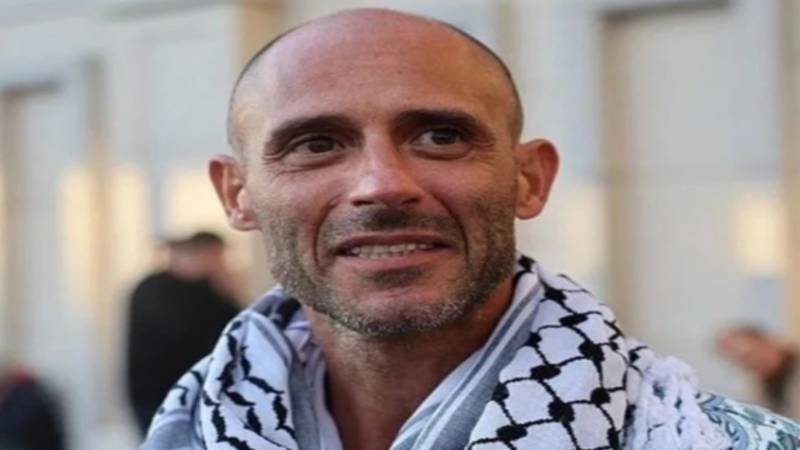 اسرائیلی جیل میں اطالوی شہری نے اسلام قبول کرلیا، فلسطینیوں کے حق میں فلوٹیلا میں شامل تھا