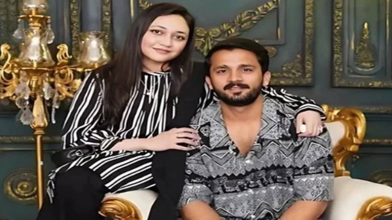 رجب بٹ نے اہلیہ ایمان کے ردِعمل پر کھل کر بات کر دی