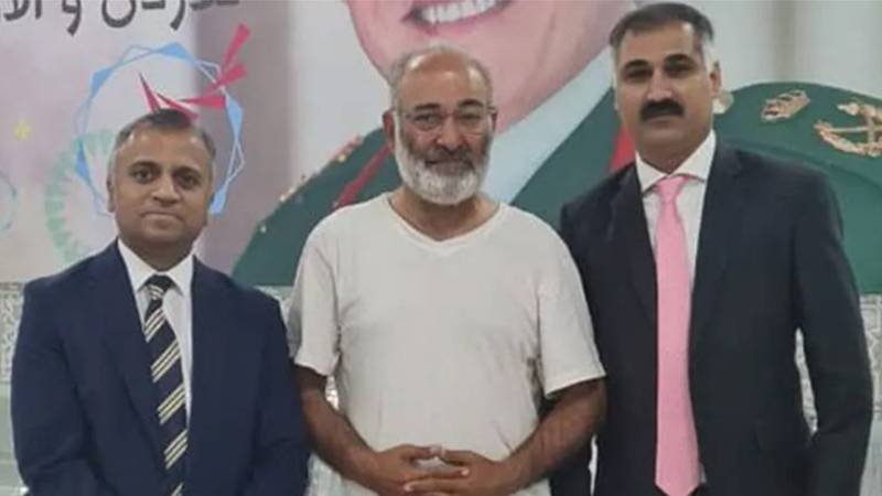 صمود فلوٹیلا: مشتاق احمد سمیت 131 افراد اسرائیل کی قید سے رہا