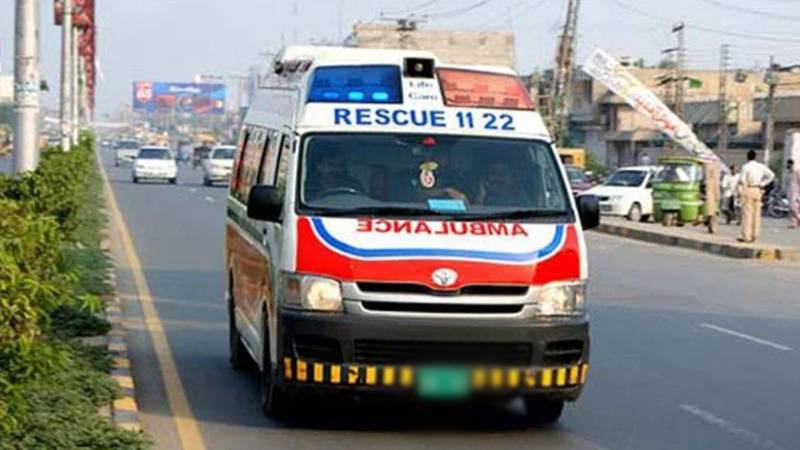 جوہر ٹاؤن: خاتون نے دوست کو چھری کے وار سے زخمی کر دیا