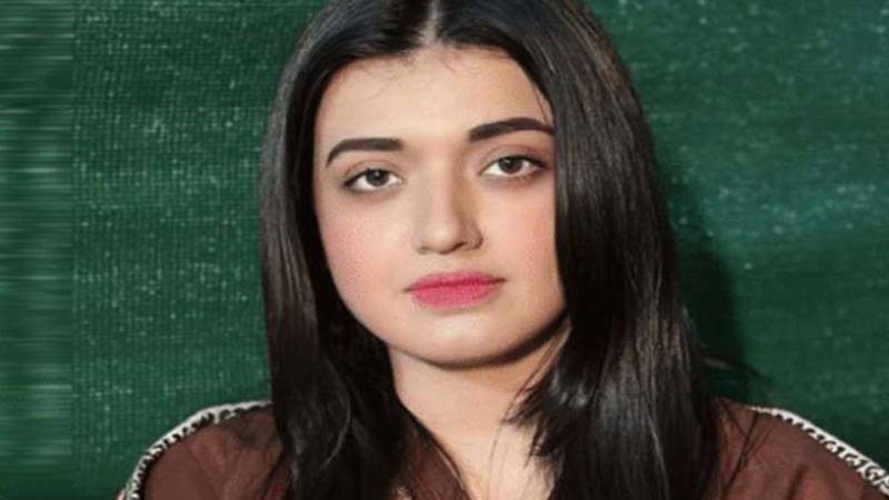 پی ٹی آئی کے سوشل میڈیا ایکٹیوسٹ فلک جاوید کو عدالت پیش، مزید 2 روزہ جسمانی ریمانڈ منظور