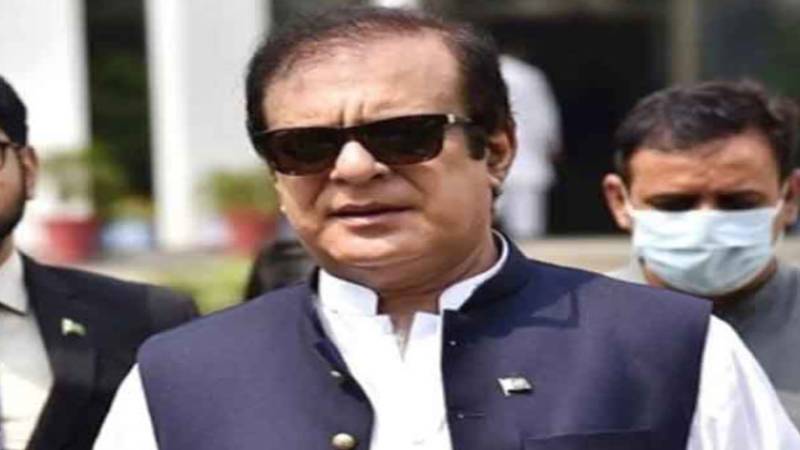 پی ٹی آئی کے عرفان سلیم نے شبلی فراز کی خالی سینیٹ نشست کے لیے کاغذات جمع کرادیے