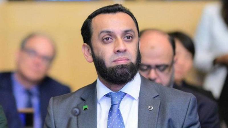 عطا تارڑ سے امریکی ناظم الامور کی ملاقات، اہم امور پر تبادلہ خیال