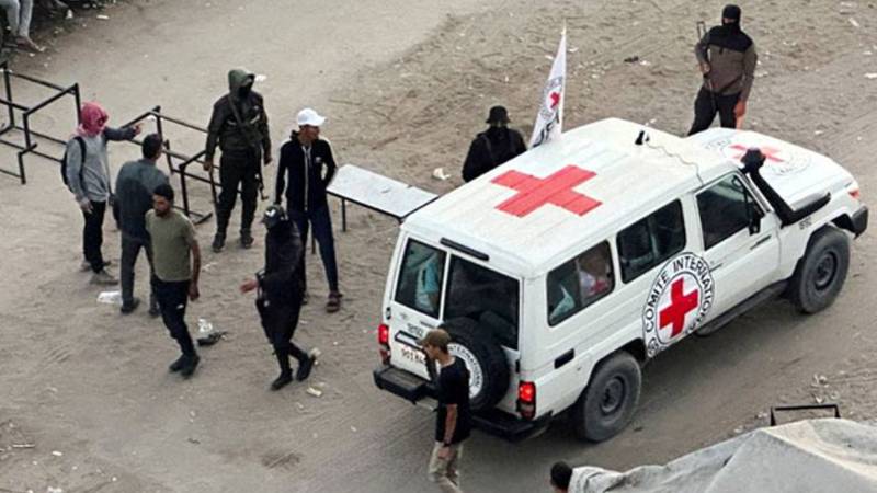 غزہ میں یرغمالیوں کے بدلے فلسطینی قیدیوں کی رہائی کا آغاز