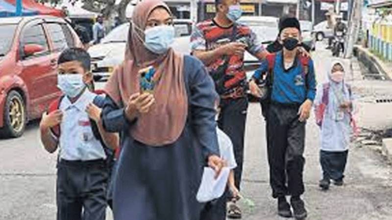ملائیشیا میں فلو کے کیسز میں خطرناک اضافہ، ہزاروں طلبہ متاثر