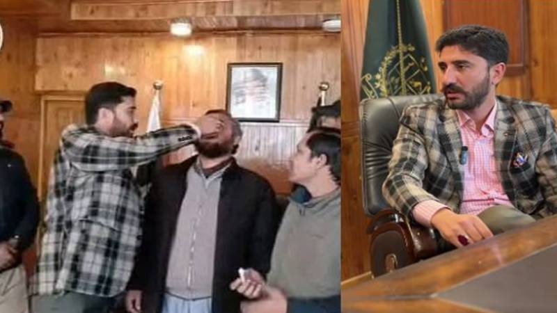  اسکردو میں پولیو سے بچاؤ کے قطرے نہ پلوانے والی شخصیت کو اسسٹنٹ کمشنر نے زبردستی ویکسین دی، تنقید کے بعد معذرت بھی کی