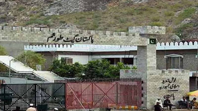 طورخم سرحد سات روز سے بند، تجارتی سرگرمیاں معطل اور قیمتیں بڑھنے لگیں