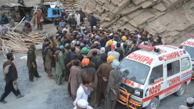 دکی: کوئلے کی کان میں مٹی کا تودہ گرنے سے 2 کان کن جاں بحق