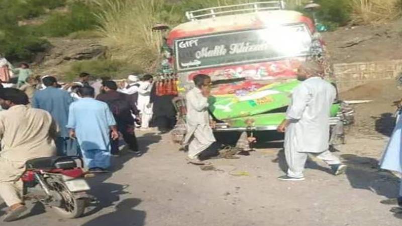 افسوسناک واقعہ، باراتیوں کی بس حادثے میں خواتین اور بچے سمیت متعدد افراد جاں بحق