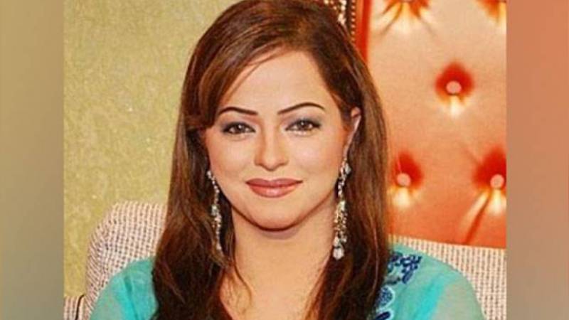 اداکارہ مدیحہ شاہ نے بالی ووڈ سپر اسٹار اکشے کمار کے ساتھ فلم کی آفر ٹھکرا دی