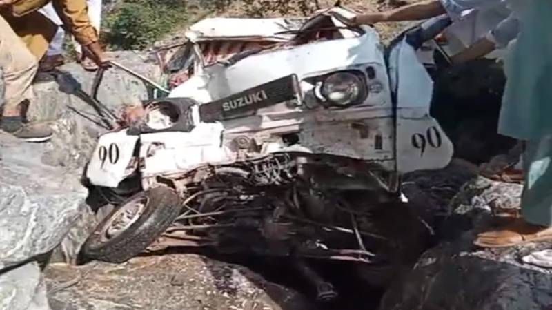 دیر لوئر میں دو سنگین حادثات، 3 جاں بحق اور 15 زخمی