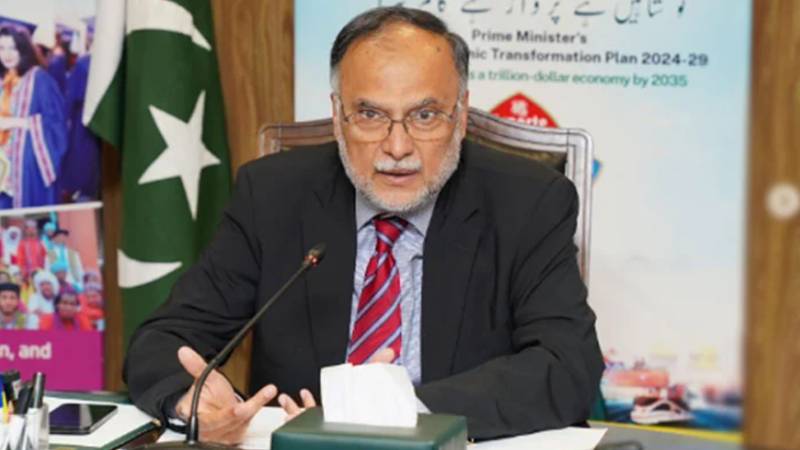 آئندہ سال ریسکیو ٹیموں میں 30 سے 40 فیصد خواتین شامل ہوں گی:وفاقی وزیر احسن اقبال