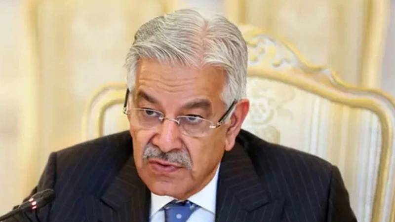 مذہب کے نام پر جتھے قابل قبول نہیں، یہ کون تیار کرتے رہے سب کو پتہ ہے: خواجہ آصف