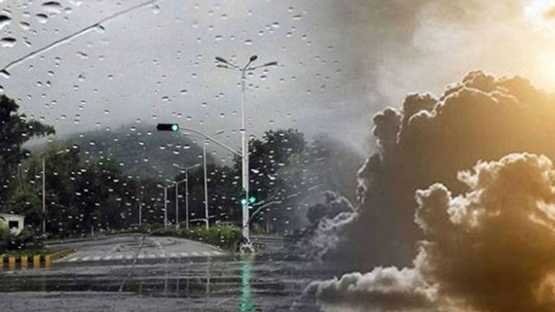 ملک کے بیشتر علاقوں میں موسم خشک، لاہور میں فضائی آلودگی انتہائی تشویشناک سطح پر