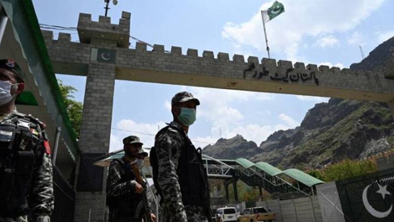 پاک افغان سرحد 11ویں روز بھی بند، تجارتی اور مسافری سرگرمیاں معطل