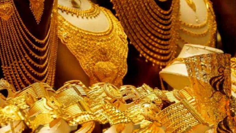 سونے کی قیمت میں مزید کمی، عالمی اور مقامی مارکیٹ میں سستا ہوا