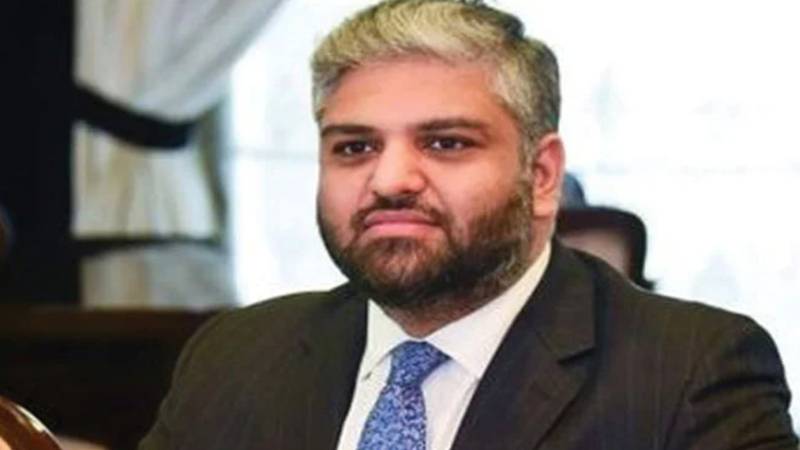 سنگجانی جلسہ کیس: زین قریشی کے وارنٹ گرفتاری جاری، دیگر رہنماؤں کی کارروائیاں جاری