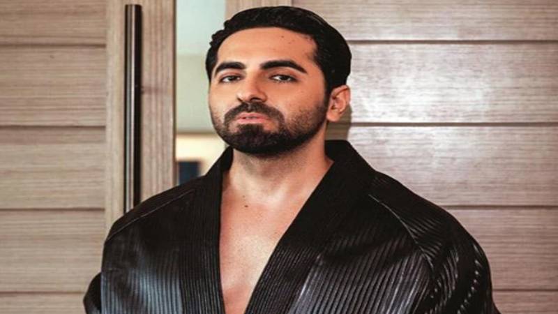 آیوشمان کھڑانہ نے اپنی کامیاب فلم کے لیے صرف ایک روپیہ معاوضہ لیا، جان کر سب دنگ رہ جائیں گے