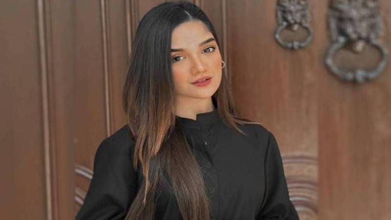 ٹیوشن کے طالبعلم نے مجھے شادی کی پیشکش کردی:رومیسہ خان