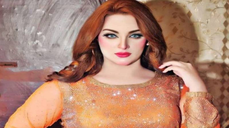  اداکارہ مہک نور گھر پر حادثے کا شکار، زخمی حالت میں اسپتال منتقل