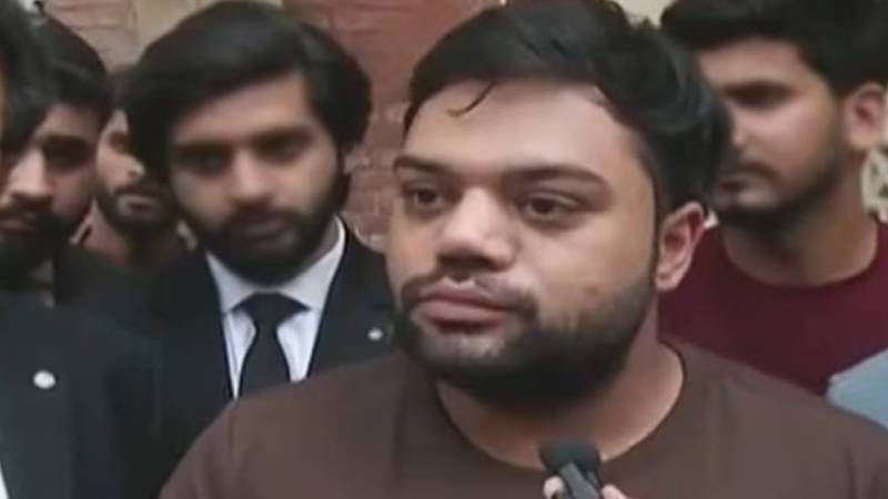 ڈکی بھائی کے جسمانی تشدد کا انکشاف، افسران نے عہدے چھوڑ دیے