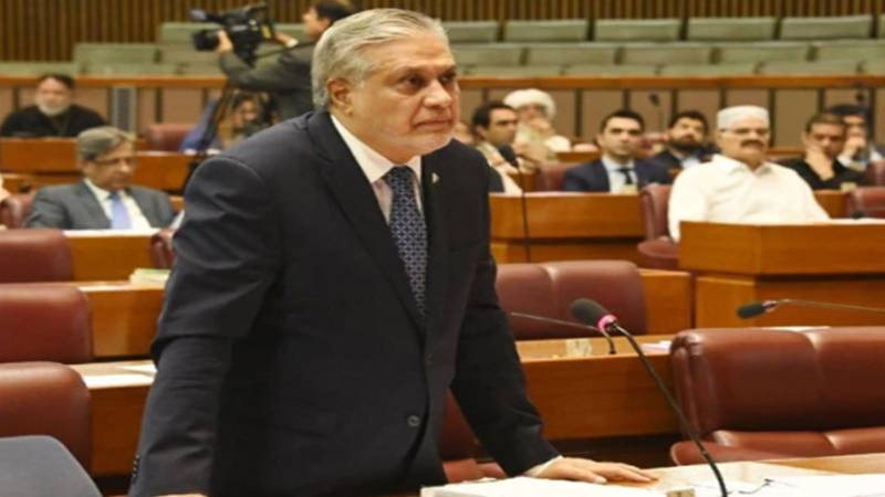 اسحاق ڈار کا 27 ویں آئینی ترمیم کے نمبرز پورے ہونے کے سوال پر جواب