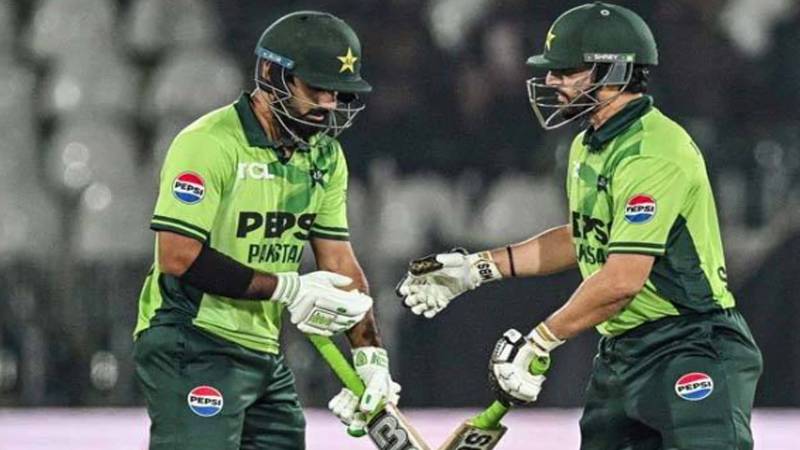 پاکستان نے سری لنکا کو 6 رنز سے شکست دی، سیریز میں 1-0 کی برتری حاصل کرلی