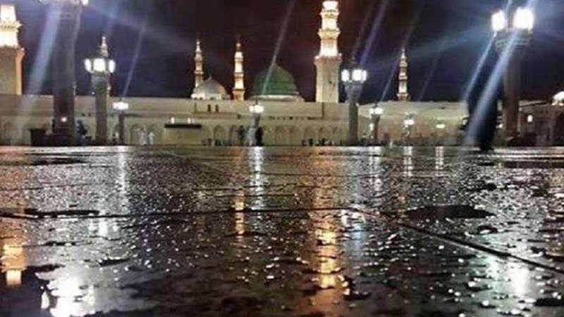 مدینہ اور دیگر شہروں میں موسلادھار بارشیں، سیلاب کا خدشہ، ہنگامی اقدامات جاری