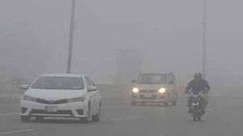 ملک بھر میں سردی، اسموگ اور سموگ سے صحت کے خدشات بڑھ گئے