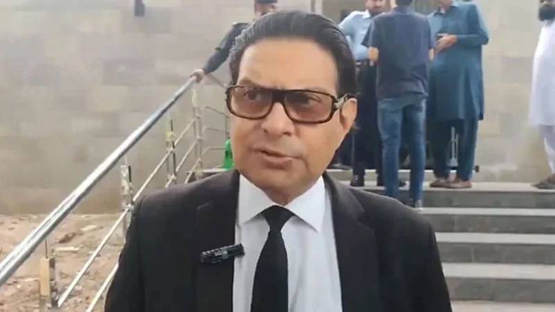  آئینی عدالت کے بائیکاٹ پر حتمی فیصلہ ابھی نہیں ہوا:سلمان اکرم راجہ