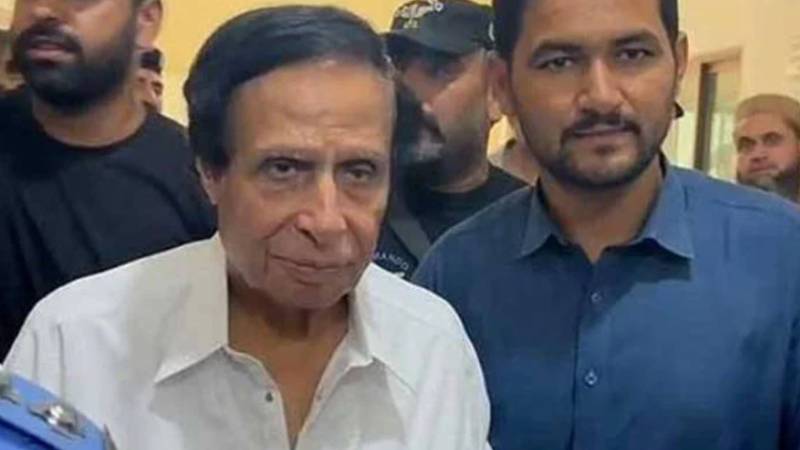 مبینہ بھرتیوں کے کیس میں پرویز الہٰی کی عدالت میں حاضری سے انکار