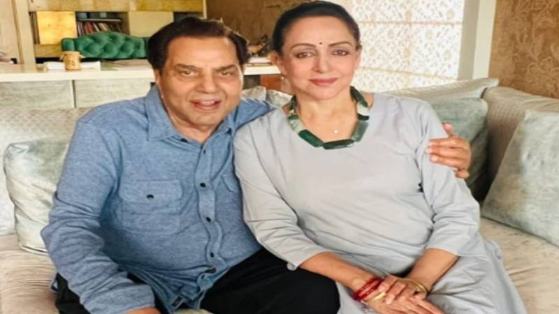 دھرمیندر کے وفات پر ہیما مالنی کا دل کو چھو لینے والا پہلا جذباتی ردعمل منظر عام پر آگیا