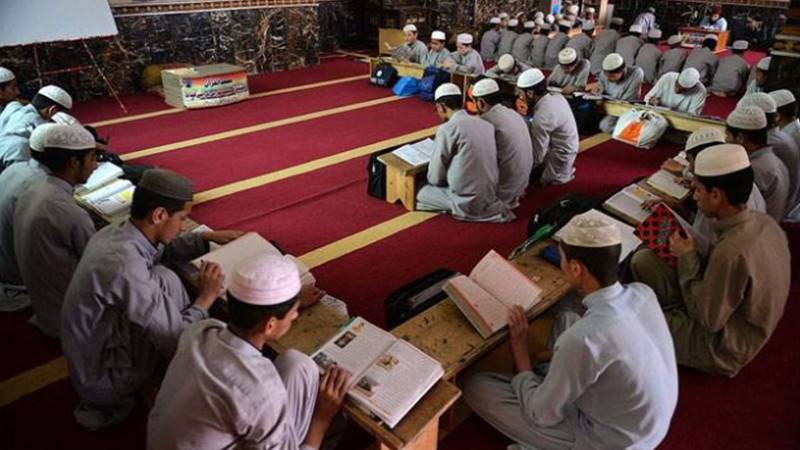 پنجاب حکومت اب مساجد کے علاوہ دینی مدارس کی بھی رجسٹریشن کرے گی