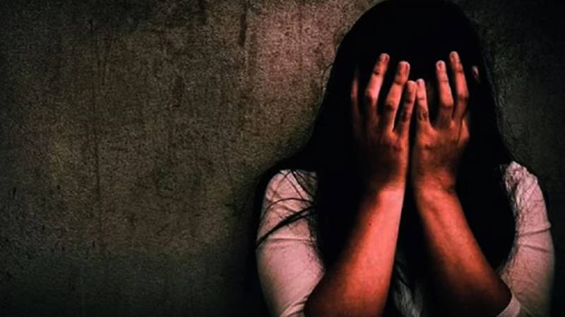 اوکاڑہ: خاتون کے ساتھ مبینہ زیادتی کے الزام میں بس ڈرائیور گرفتار