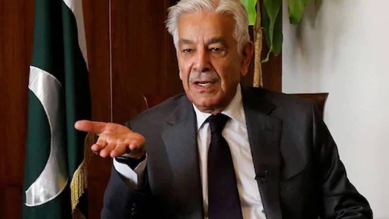 قوم برسوں سے بوئے گئے بیجوں کی فصل فیض حمید اور جنرل باجوہ کے خلاف کاٹے گی:وزیر دفاع