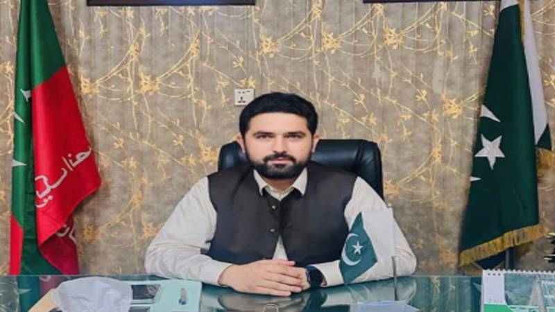 عمران خان اور بشریٰ بی بی کو غیر انسانی طریقے سے قید اور آئسولیشن میں رکھا جا رہا ہے:سہیل افریدی 