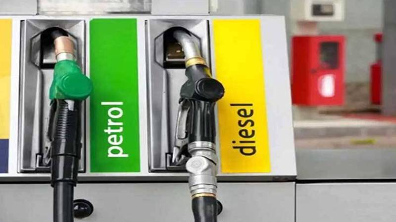 مٹی کا تیل اور ہائی اسپیڈ ڈیزل میں کمی، حکومت نے عوام کو خوشخبری دی