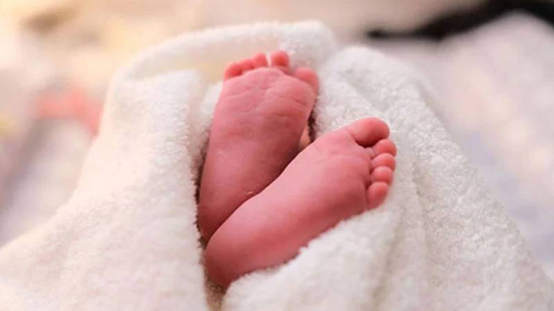 مظفرگڑھ: سرکاری اسپتال میں مبینہ غفلت، 3 ماہ کی بچی جاں بحق