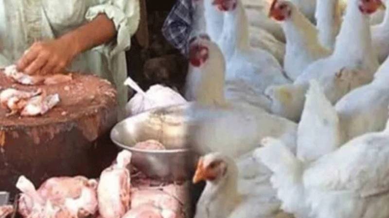 ملک بھر میں برائلر مرغی اور گوشت کی قیمتوں میں کمی، شہریوں کو ریلیف