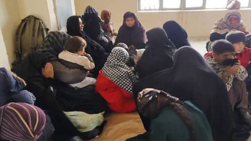 چاغی میں سکیورٹی فورسز نے 179 غیر قانونی افغان شہری گرفتار کر لیے