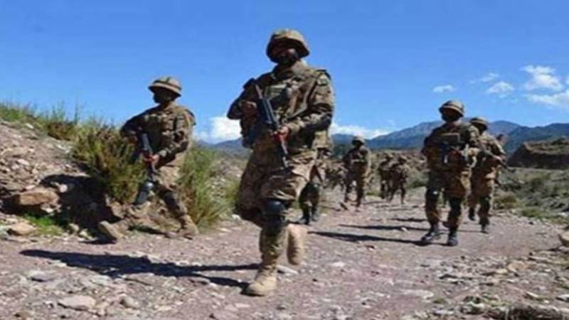 قلات میں سیکیورٹی فورسز کا فتنۃ الہندوستان کیخلاف آپریشن، 8 دہشتگرد ہلاک
