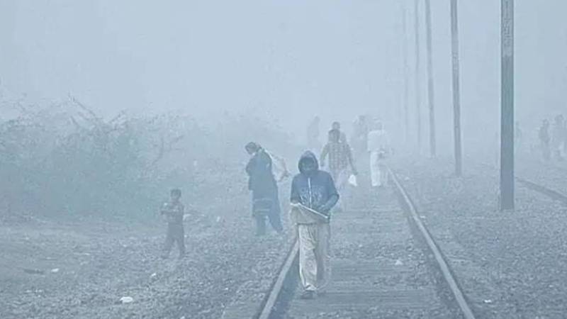 ملک کے بیشتر علاقوں میں موسم سرد اور خشک رہنے کا امکان