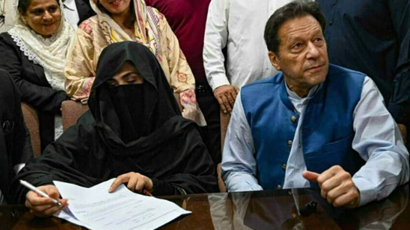 عمران خان اور بشریٰ بی بی نے توشہ خانہ ٹو کیس میں اپیلیں دائر کر دیں