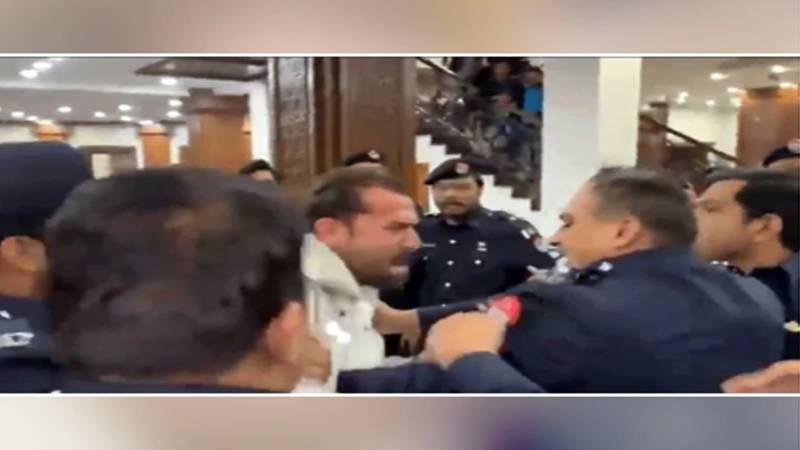پنجاب اسمبلی: سہیل آفریدی کی آمد پر ہلڑ بازی، انکوائری رپورٹ آئی جی کو بھجوا دی گئی
